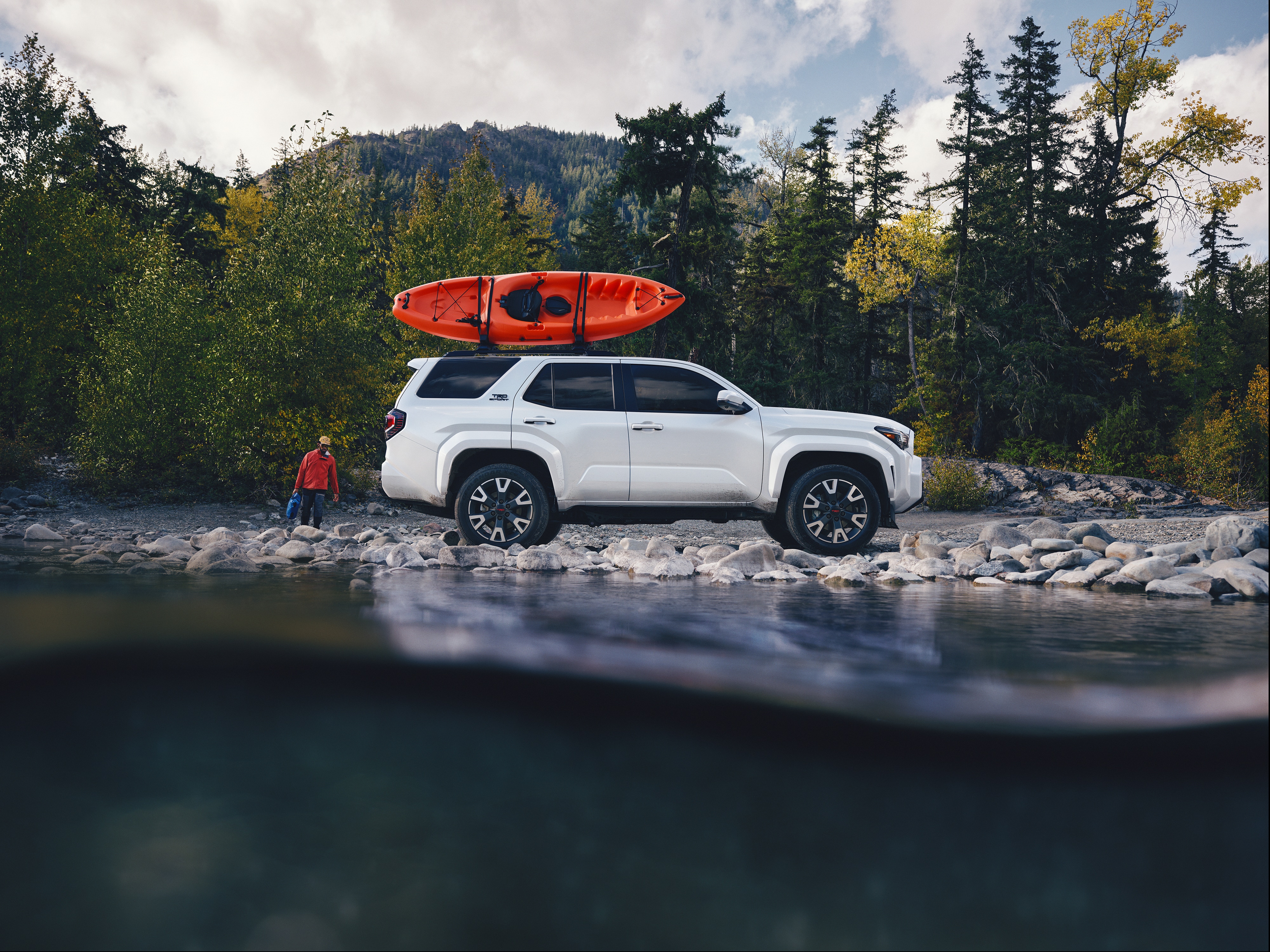 2025-Toyota-4Runner-TRDSport-Premium-SUV-L01.jpg